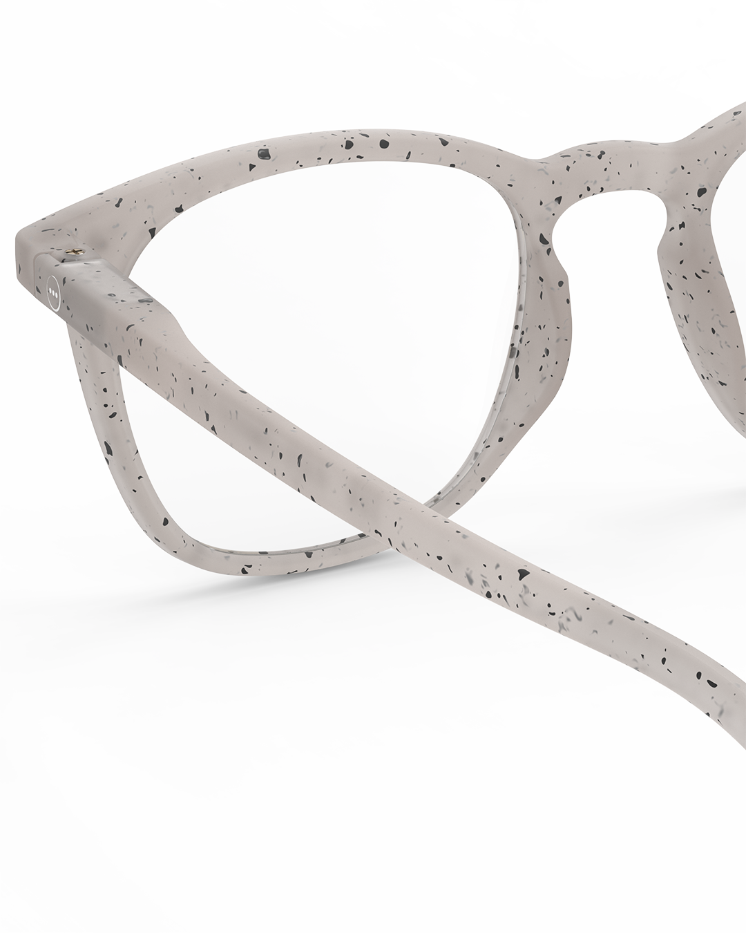 Anteojo de lectura #E - Artefact